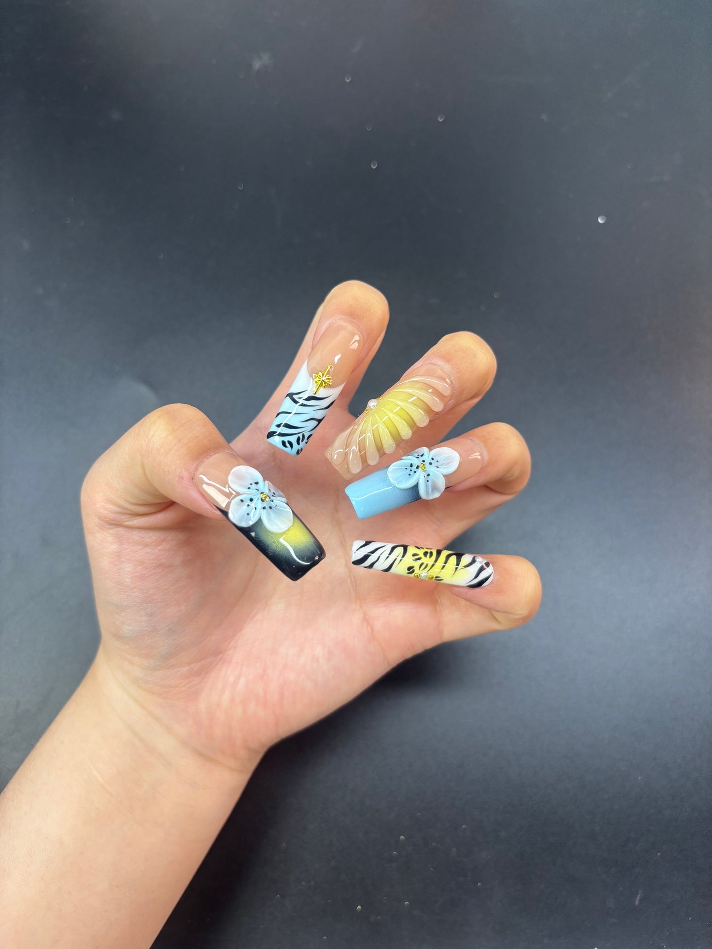 Wildflower Fusion Handmade Nails D002