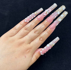Glamour Blossom Handmade Nails M063