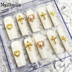 Divine Pearl Handmade Nails  D046