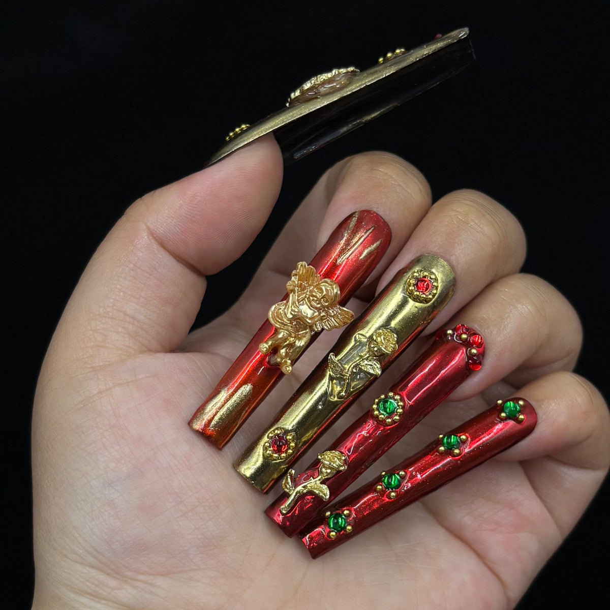 Royal Rose Handmade Nails M092