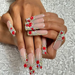 Glamorous Bling Handmade Nails D040