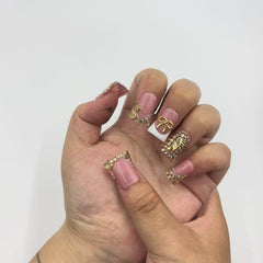 Pink & Gold Duck Nails L234