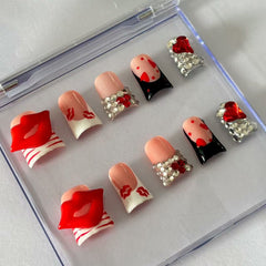 GlamourPout Handmade Nails L193