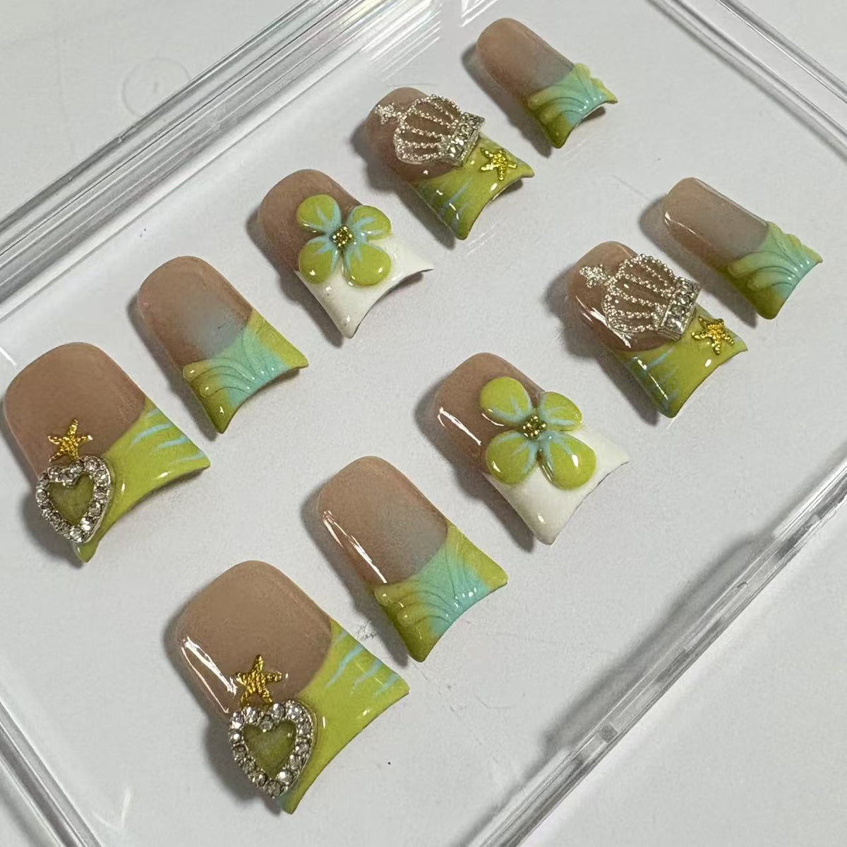 Spring Crown duck nails L241