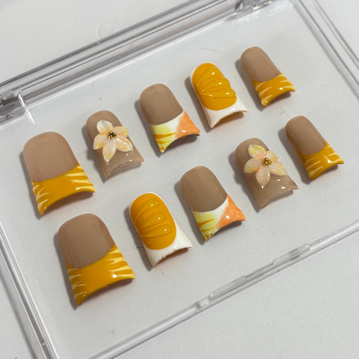 Sunny Orchard duck nails L251