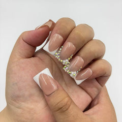 Classic Blush Sparkle Duck Nails D019