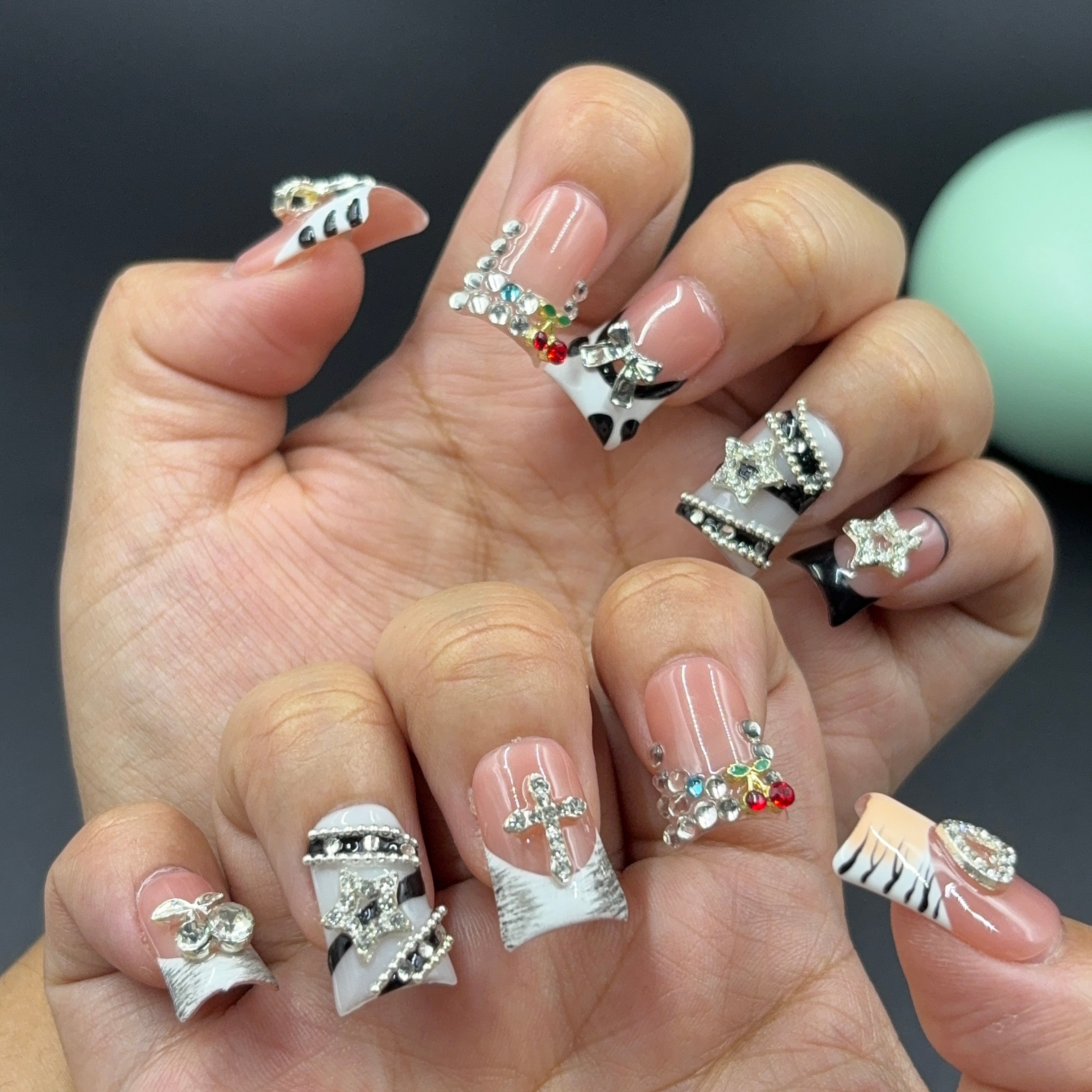 Glam Punk Blush Duck Nails L260