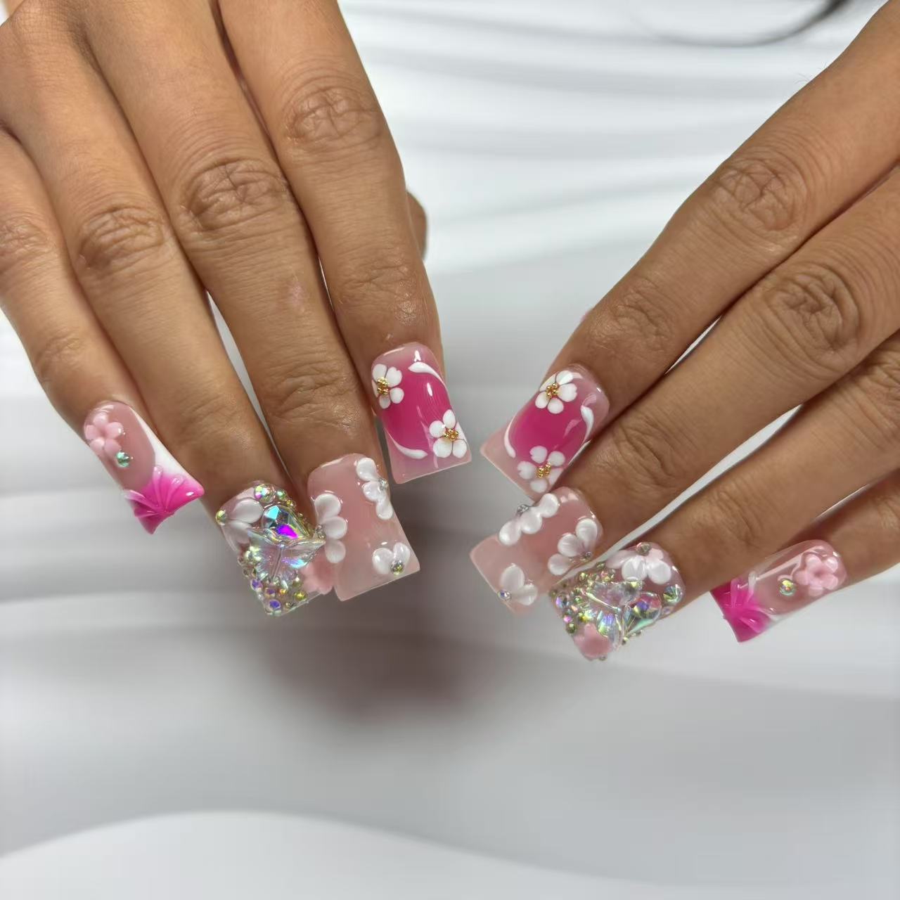 Blushing Sakura Handmade Nails L273