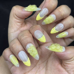 Sunny Floral Gradient Handmade Nails D468