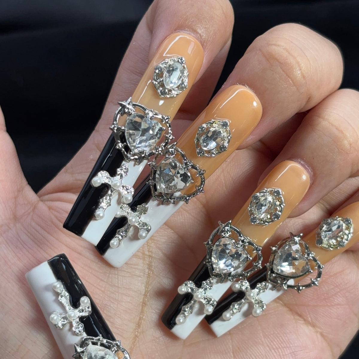 Diamond Cross Handmade Nails G0431